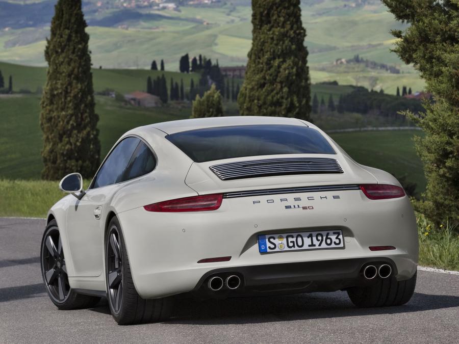  Porsche 911 50 Years Edition 2013 года  (фото 12 из 17)